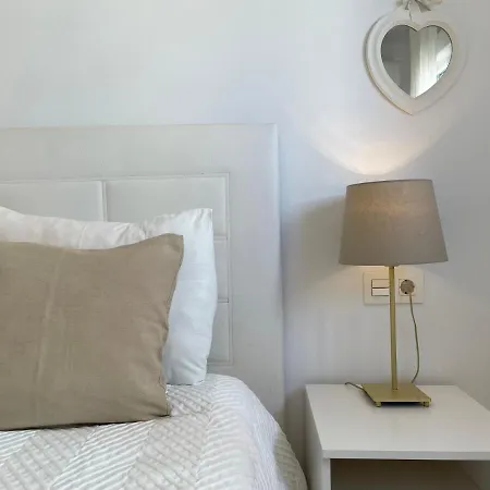 Malagadevacaciones - La Marea Apartment Malaga