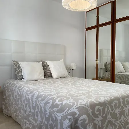 Malagadevacaciones - La Marea Apartment *